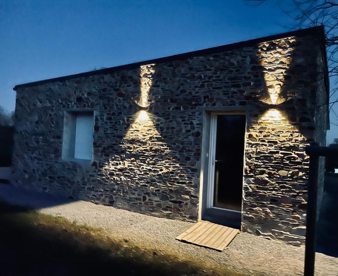 Maison En Pierres Au Calme Pres D'Ancenis Mesanger Экстерьер фото